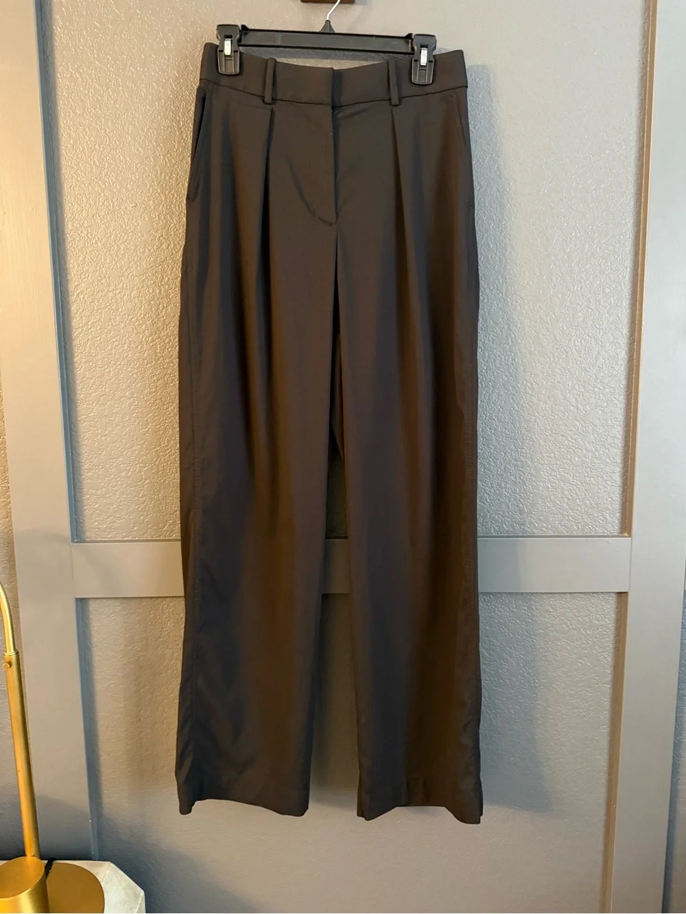 LULULEMON • Pleat-Front High-Rise Trouser Regular Black size 6 wide leg W5GQ3S